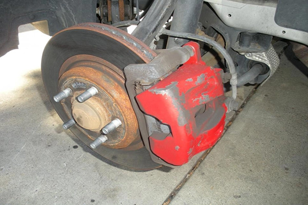 Worn out painted calipers
